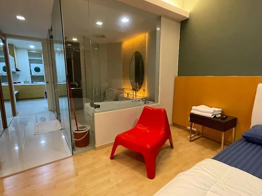 Apartment Stylish Romantic Couples Getaway At Kl City 1419 Kuala Lumpur